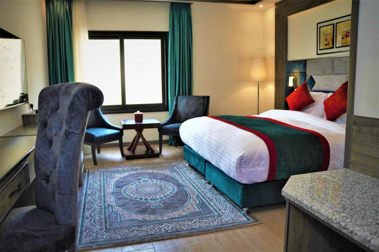 Petra Canyon Hotel Вади Муса Экстерьер фото
