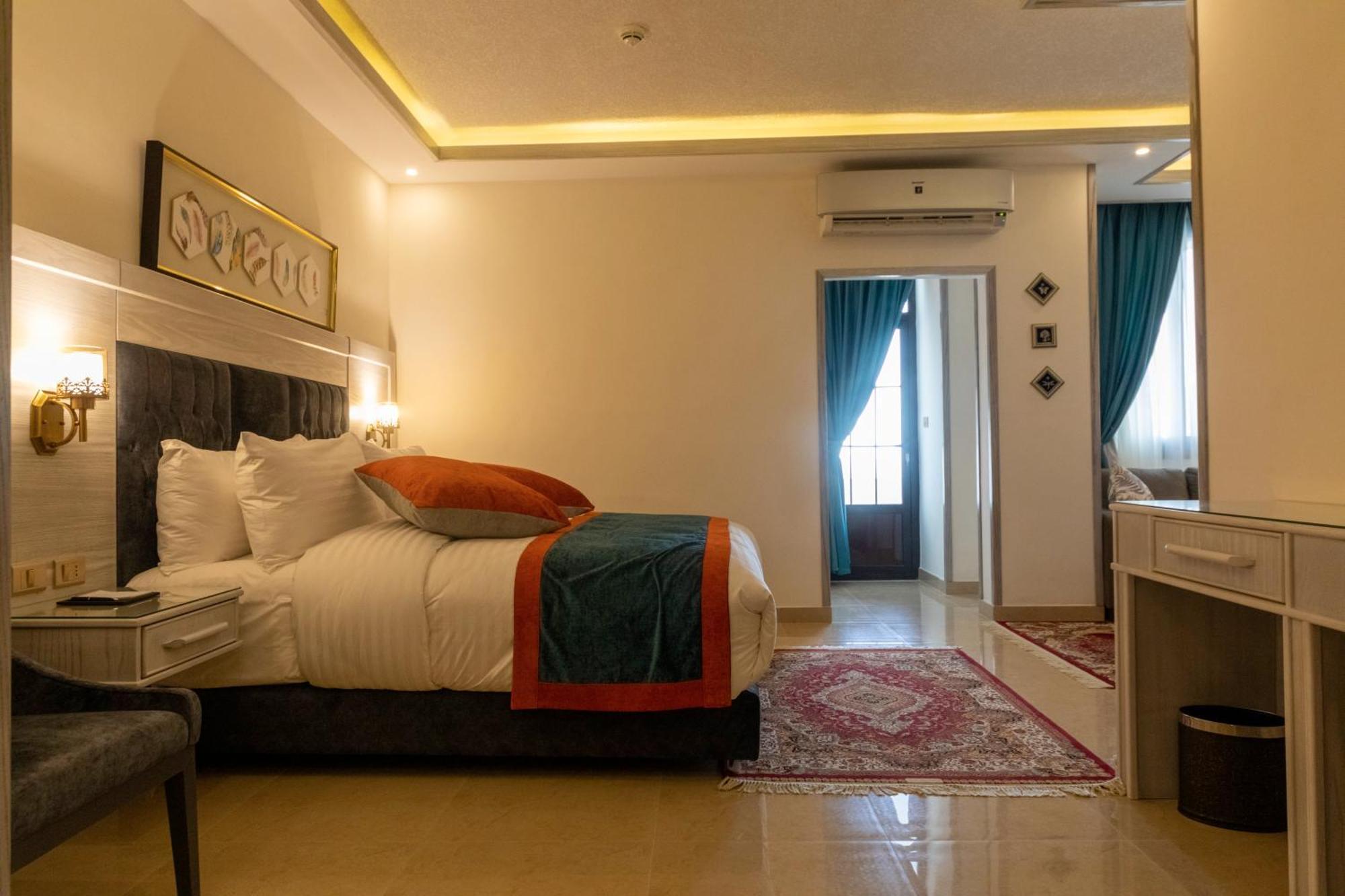 Petra Canyon Hotel Вади Муса Экстерьер фото
