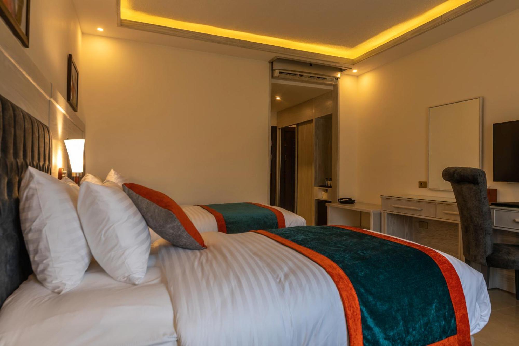 Petra Canyon Hotel Вади Муса Номер фото